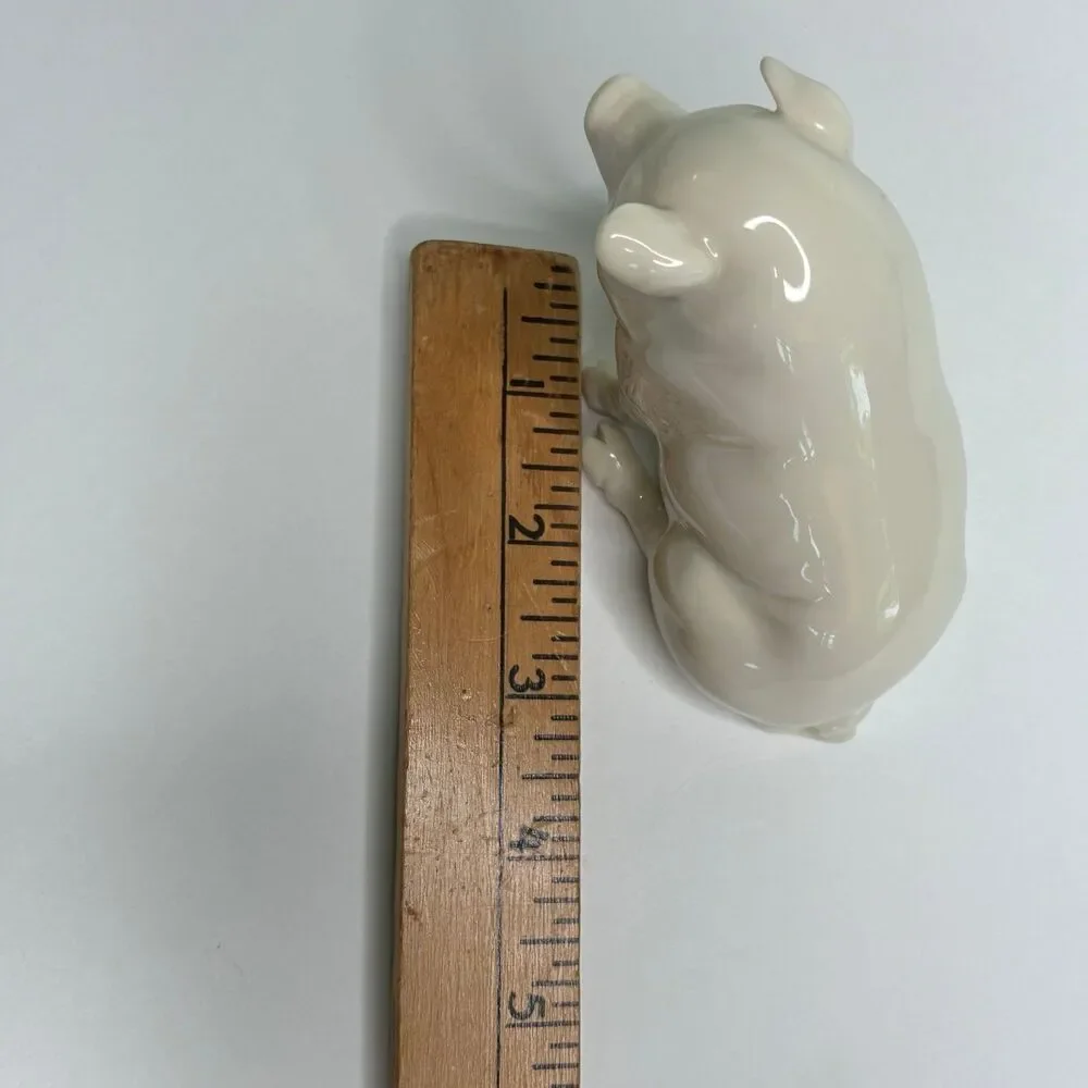 Vintage Belleek Pottery Porcelain Pig Figurine: 2